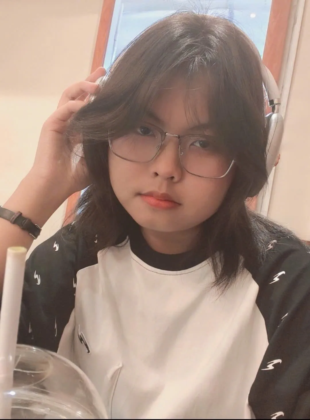 Chân dung Mỹ Duyên