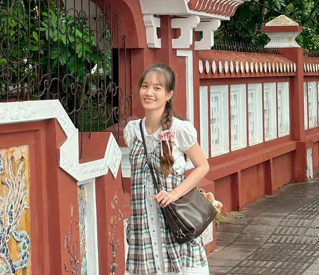 Chân dung Miss Nhi (Ms. Norah)